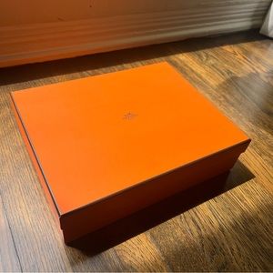HERMES classic orange box